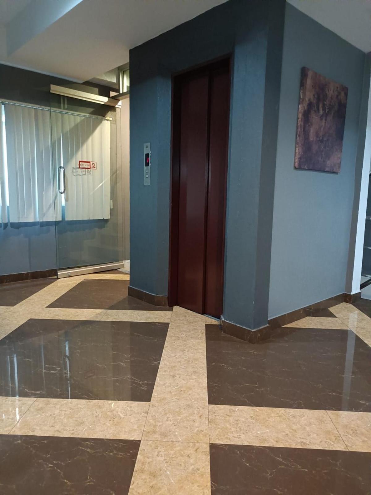 Del Mar Rooms Паттайя Экстерьер фото